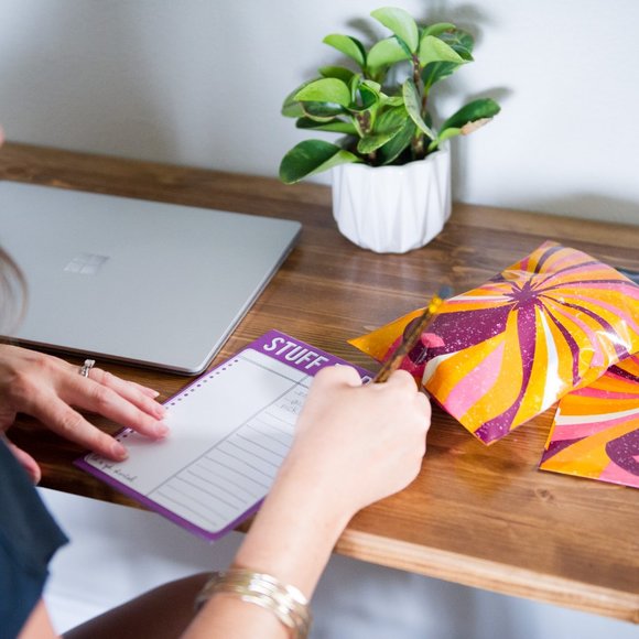 6x9” Rainbow Print Polymailers. New in packaging. - Picture 2 of 3